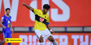 Viettel fc duc chien nguyen (knee surgery). Prkdszgmtknndm