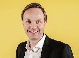 Mark Neath's Instagram, Twitter & Facebook