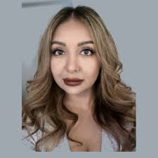 ❤️My baby is by my side.❤️ A daughters love is special... Hopefully I get  out tomorrow...