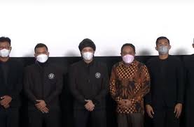 Jun 05, 2021 · peluncuran ahha ps pati fc ini diumumkan atta halilintar melalui instagram pribadinya @attahalilintar, jumat 4 juni 2021. Atta Halilintar Resmi Akuisisi Psg Pati Nama Berubah Ahha Ps Pati Fc Bolatimes Com