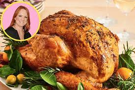 Easy ingredients turkey serve immediately! Roasted Turkey Recipe From The Pioneer Woman Cowgirl Magazine