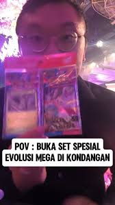 Rate my performance 1-10 😅 . Hi guys dVaporeon is here!!! Pendaftaran UBL  sudah ada loh ya dan masih terbuka!!! Jangan lewatkan kesempatan kalian  untuk bermain di event resmi pokemon 😁👍 . .