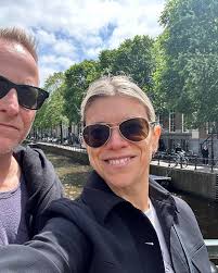 A baby shelfie and a few photos from our first day in Amsterdam. Happy new  week everyone! @theouai super dry shampoo @diptyque Fleur de peau  @officialbyredo La Tulipe @officialbyredo Bal d'Afrique . . . #