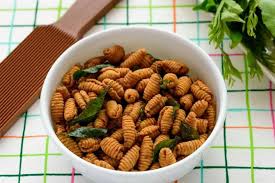Kuih gunting kari sangat sesuai untuk dijadikan sebagai snek dan kudapan. Resepi Kuih Siput Yang Rangup Zaza Iman Lifestyle Blogger