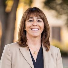 It is with a heavy heart we share that the Ski Patroller, Claire Murphy,  who sustained serious injuries last Friday, February 14 has passed away.  Our hearts are with her family and