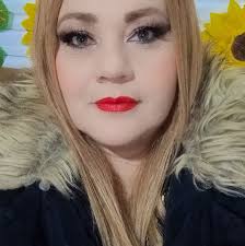 Y tú qué vas a saber de calor si tú mamá no te mando a medio día a echarle  agua al cooler 😂