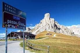 Il passo giau come teatro della battaglia. Passo Di Giau Giaupass Alpen Motorrad Guide