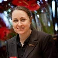 Shauna Larsen's Instagram, Twitter & Facebook