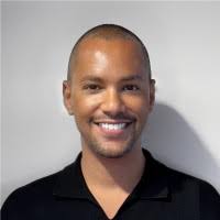 60+ perfiles de «Otis»