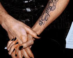 .my fav band is tokio hotel (ooobviously).my fav is bill.even tho they are all hot. Bill Kaulitz Hands And Nails Image 184735 On Favim Com
