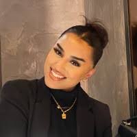 2100+ "Seni" profiles