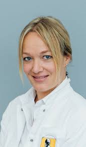 Dr. med. Laura Tomala