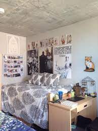 Inspiration From 10 Super Stylish Real Dorm Rooms Cool Dorm Rooms College Dorm Rooms College Room