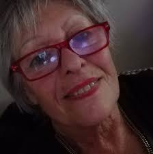 Depuis plus de 10 ans, la photo du 1er janvier 🤩 Ce fut à coups sûr la  fête la plus touchante cette fois l'ami. 2024 sera notre année, sera ton  année. Tous