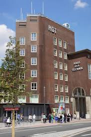 Haus der technik (nl) strukturë arkitekturore (sq); Haus Der Technik Essen 1925 Structurae