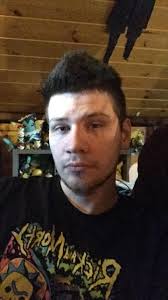 Luna wears Dylan mask