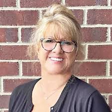 Kevin Snively's Instagram, Twitter & Facebook