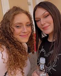 Lindsey Garrison (@blonde_2) • Instagram photos and videos