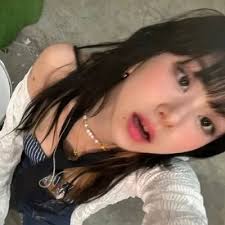 chantal corona💜 (@chanti_corona)