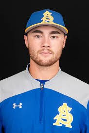 Elliott, CBN All-Canadian college Third Team: Nicoll, Cote, Dow, Lachance,  Luchies, Poole — Canadian Baseball Network