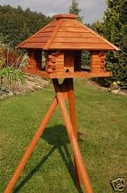 Ein vogelhaus im garten als fütterungsstätte der vögel für die kalte jahreszeit. Vogelhauser Gunstig Online Kaufen Kaufland De