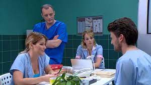 Patricia confronts keller that there are only two ways ahead of him: A Joban Rosszban Is Lehuzza A Rolot Iden 24 Hu