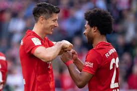 Bayern munich's robert lewandowski is the best player in the world right now. Midweek Warm Up Bayern Munich S Mettle To Be Tested Without Robert Lewandowski And Serge Gnabry A Champions League Prediction And A Lot More Bavarian Football Works