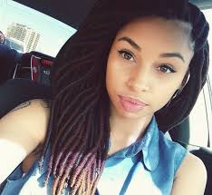 20 Stunning Photos Of Black Women Rocking Faux Locs Bglh Marketplace Hey everyone, happy new years, i am getting ready for my first yarn style of the year and was wondering if anyone had any color or color combo, suggestions for me or styles.long or short. black women rocking faux locs