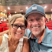 Dan Hendricks (@dan_hendricks) · Bloomington, IN