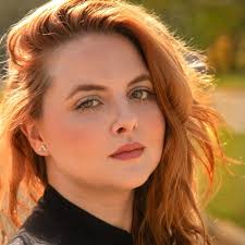 Sabrina Estefam Poyares