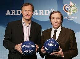 Geburtstag seinen ersten auftritt als experte im zweiten. Sportsendung Netzer Verabschiedet Sich Als Fussball Experte Von Der Ard Haz Hannoversche Allgemeine