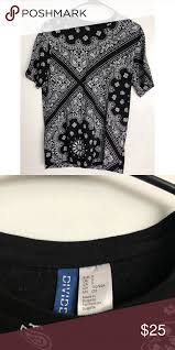 9,00 € l / 40 / 12 H M Bandana Printed Design Tshirt Size Small Tags Dress Ladies Lovely Skirt Grunge Blouse Hoodie Sweatshi Hoodie Sweatshirts Pullover Mode Regenbogen Mode