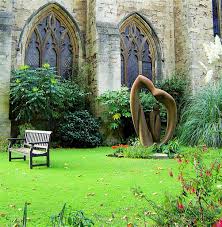 Bristol England Bristol Cathedral Garden Bristol Cathedral Bristol England London Tours