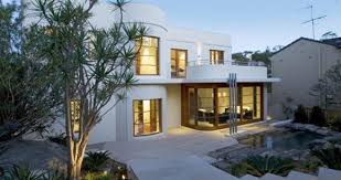 Spanish Art Deco House By Tom Bomford Architects Jpg 580 307 Art Deco Maison Art Deco Architecture Design