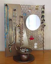 From Scrap Metal To Jewelry Stand Recyclart Metal Tree Wall Art Scrap Metal Art Welded Metal Projects