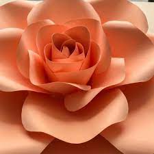 Sur un support (contreplaqué, carton d'encadrement, ardoise, liège, cartes postales etc?) il faut dessiner ou décalquer un modèle, puis avec un pinceau et de la. Pin En Fleurs En Papier