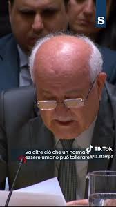 Lamine Jamal, 17 anni, è già una stella della nazionale spagnola e  attualmente gioca per l'FC Barcelona. Ha Partecipato al campionato europeo  è stato il migliore giocatore in assoluto. Tuttavia, nel tempo