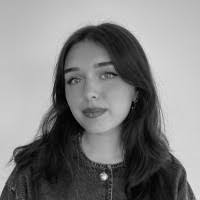 100+ profils pour “Staub”