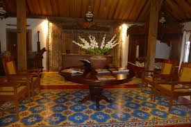 Eksterior dominasi material kayu dengan atap limas khas jawa. Rumah Jawa At Cijeruk Rumah Joglo Ruang Makan Tradisional Rumah Desain Kamar