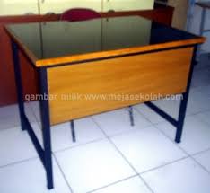 Meja guru adalah salah satu fasilitas yang harus didapatkan oleh seorang guru untuk mendukung kinerjanya. Jual Meja Kursi Guru Dan Staff Sekolah Jual Meja Kursi Sekolah
