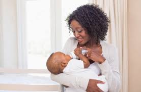Karena bayi meletakkan benda kecil di dalam mulutnya, seperti kancing, koin, balon, mainan, atau tersedak atau bayi tersedak adalah kondisi dimana jalan udara sebagian atau bahkan keseluruhan terhambat, sehingga mereka tidak mampu bernafas dengan. Tips Mencegah Bayi Tersedak Saat Menyusui Dari Botol Dot Himedik Com
