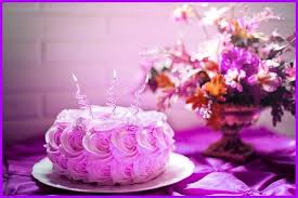 Para hacer un impacto real, mezcle y combine acentos decorativos de una elegante princesa con temas de dulces espumosos y esponjosos. Decoracion Para Baby Shower Sorprende A Tus Invitados Con Originalidad