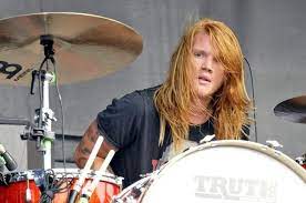 Aaron Gillespie This Guy Can Drum Boys Long Hairstyles Sound Of Music Drums