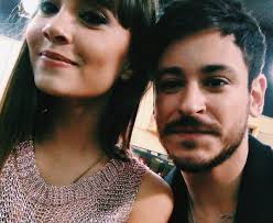 Consulta las últimas noticias de Andrea Compton en LOS40