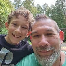 Billie Bunn's Instagram, Twitter & Facebook