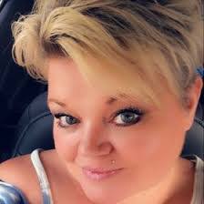 Tina Carson's Instagram, Twitter & Facebook