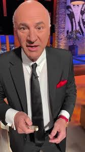 Vincent Woolfolk's Instagram, Twitter & Facebook