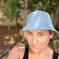 Alpha Girls: The Women Upstarts Who Took On Silicon Valley's Male Culture  and Made the Deals of a Lifetime by Julian Guthrie