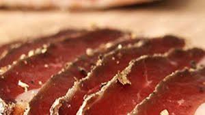 Recette De Candice Magret De Canard Seche Maison Au Piment D Espelette In 2020