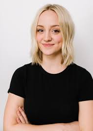 bio — Kelli Erdmann